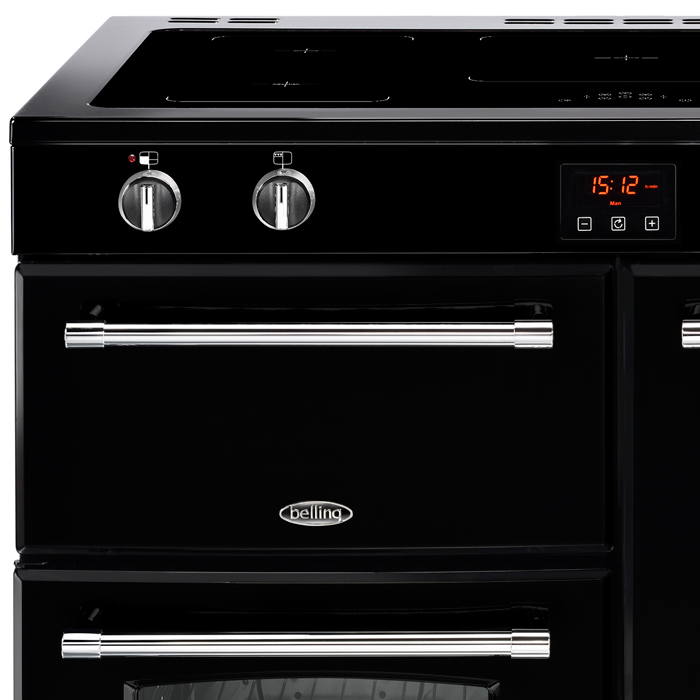 To browse the Venia store,