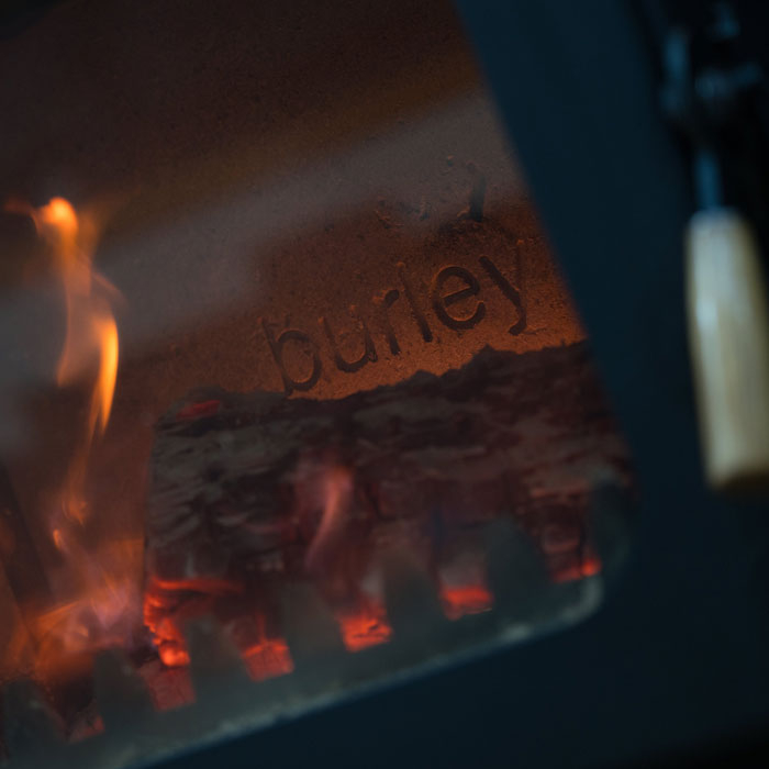 To browse the Venia store,