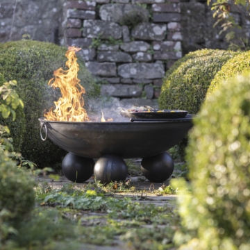 Ball Stand 90cm Fire Pit