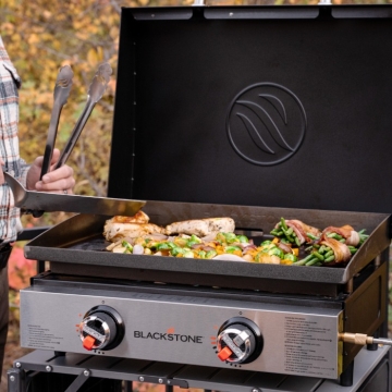 Blackstone 22" Tabletop Griddle with Hood