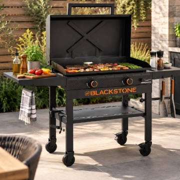 Blackstone Bronco 28" Griddle with Hood