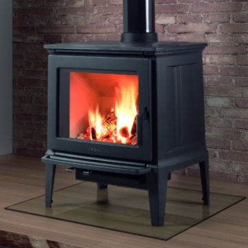 Hergom E-30 Wood Burning Stove, Medium