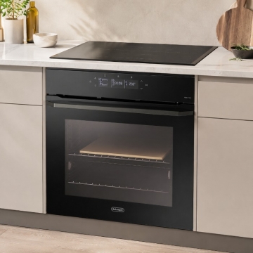 DeLonghi NKM 17 NL NDG Multifunction Electric Oven