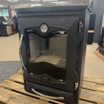 (Slightly Damaged) La Nordica Cucinotta Wood Burning Cooker