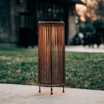 Zoluna Luca Grande Solar Floor Light, Light Oak - Feature Image