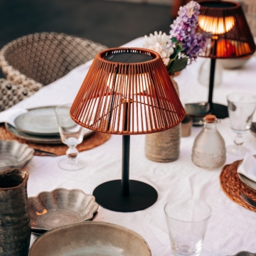 Zoluna Moos Solar Table Light