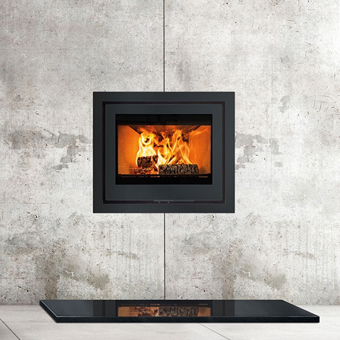 Di Lusso R6 Slimline Inset Woodburning Stove Close Up