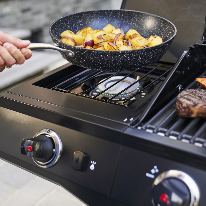 Char Broil Onyx