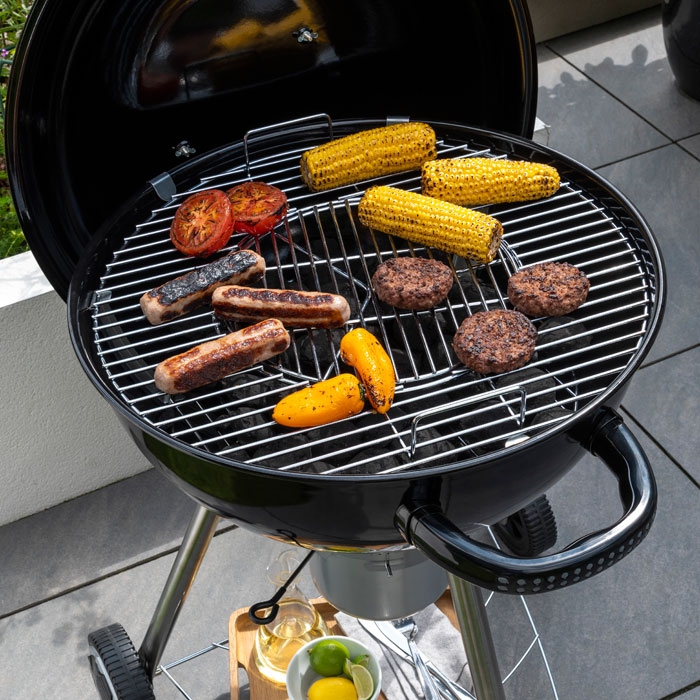 How to use a kettle bbq outlet