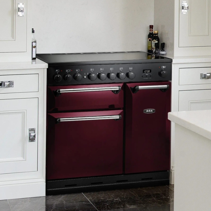 AGA Masterchef Deluxe 90cm Induction Cooker AGA Masterchef Deluxe 90cm Induction Cooker