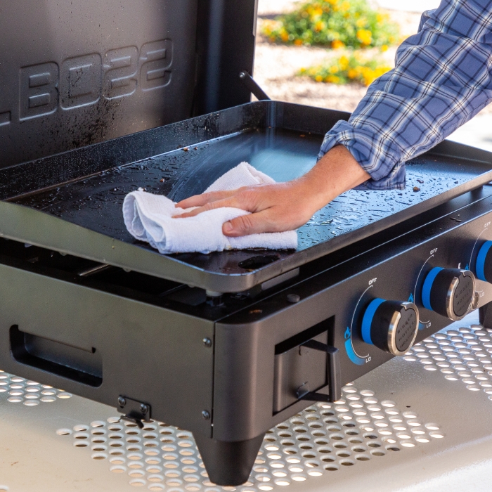 Pit Boss Ultimate 3 Burner Plancha Grill with FREE Cover