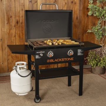 Blackstone 28" Griddle with Hood