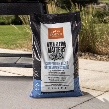 Traeger Competition Blend Wood Pellets, 9kg Bag