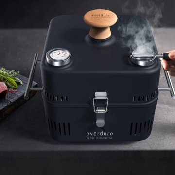 Everdure CUBE 360 Portable Charcoal BBQ