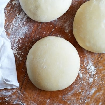 Delivita Organic Pizza Dough