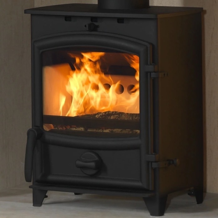 Fireline 5kW stove with curved door