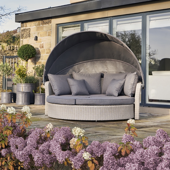 Pacific Lifestyle Bermuda Day Bed Pacific Lifestyle Bermuda Day Bed