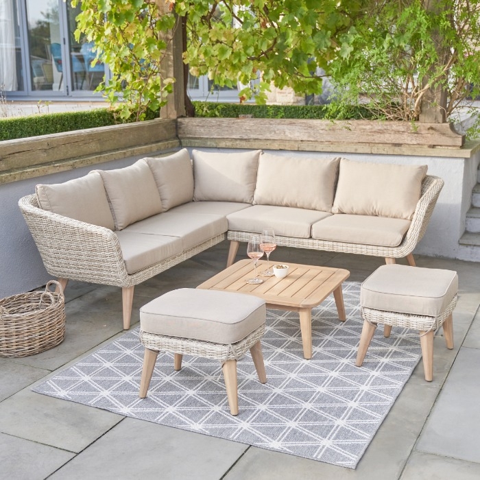 Pacific Lifestyle Cabon Corner Seating Set Pacific Lifestyle Cabon Corner Seating Set